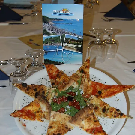 Villaggio Marinella 3*