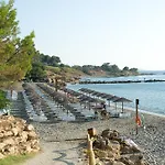 Parque de vacaciones Villaggio Marinella Direttamente Sul Mare 3*