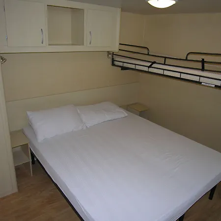 홀리데이파크 Villaggio Marinella Direttamente Sul Mare 3*