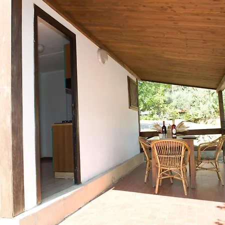 Holiday park Villaggio Marinella Direttamente Sul Mare