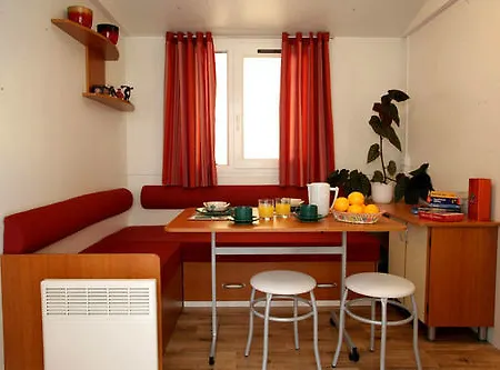 Villaggio Marinella 3*
