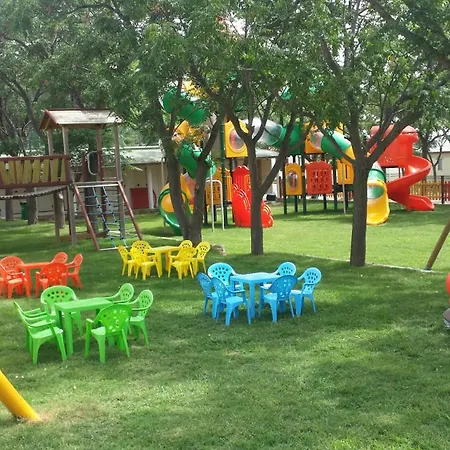 Villaggio Marinella Direttamente Sul Mare 홀리데이파크 이솔라 카포 리주토