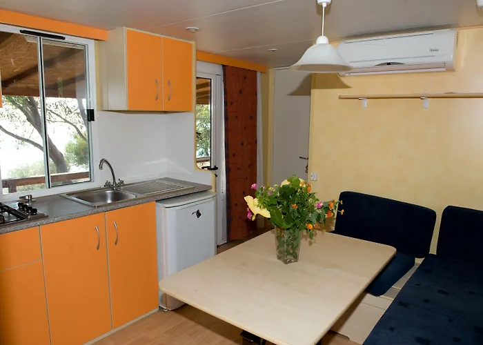 홀리데이파크 Villaggio Marinella Direttamente Sul Mare