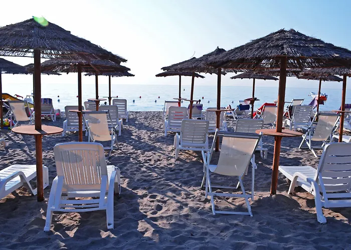 Villaggio Marinella Direttamente Sul Mare 이솔라 카포 리주토