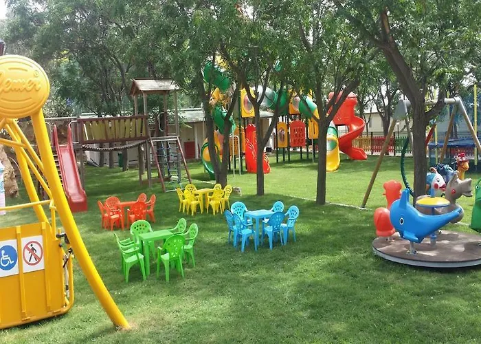 Villaggio Marinella Direttamente Sul Mare Semesterpark 3*